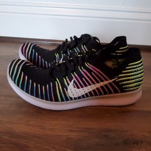 Nwot Nike flyknit